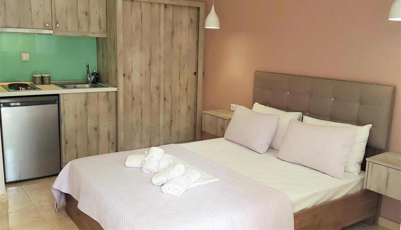 Ioni Rooms Potos Exterior foto