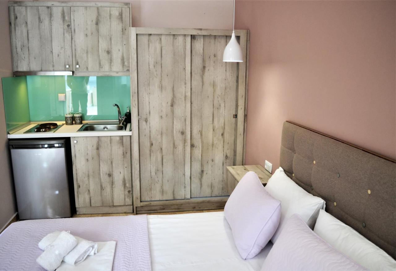 Ioni Rooms Potos Exterior foto